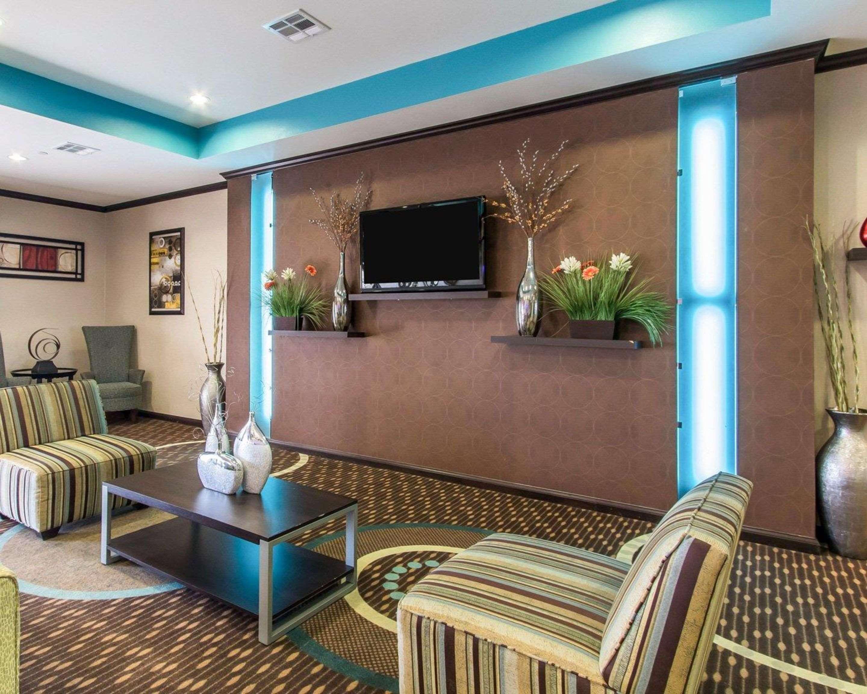 Comfort Inn & Suites Oklahoma City West - I-40 Eksteriør billede