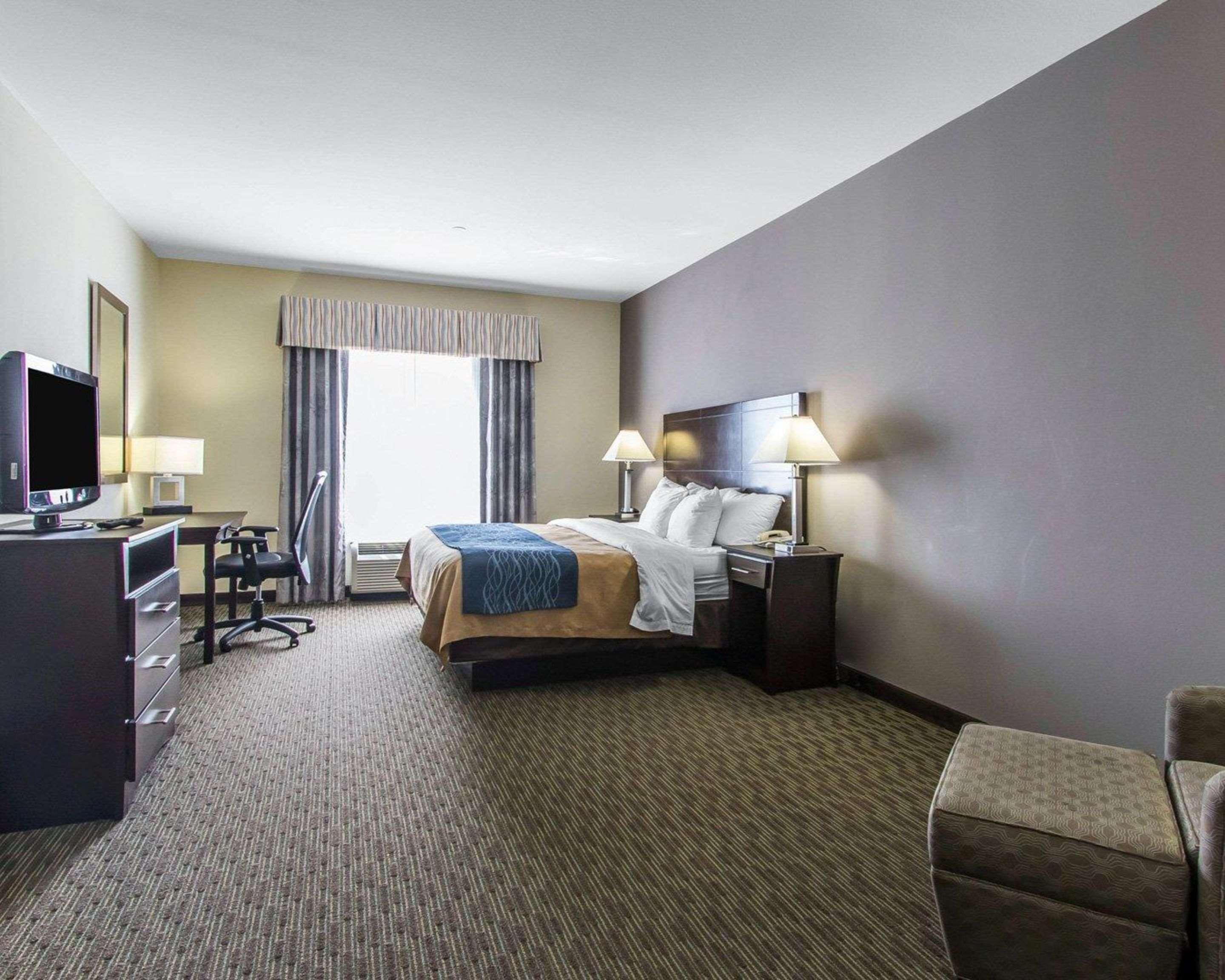 Comfort Inn & Suites Oklahoma City West - I-40 Eksteriør billede