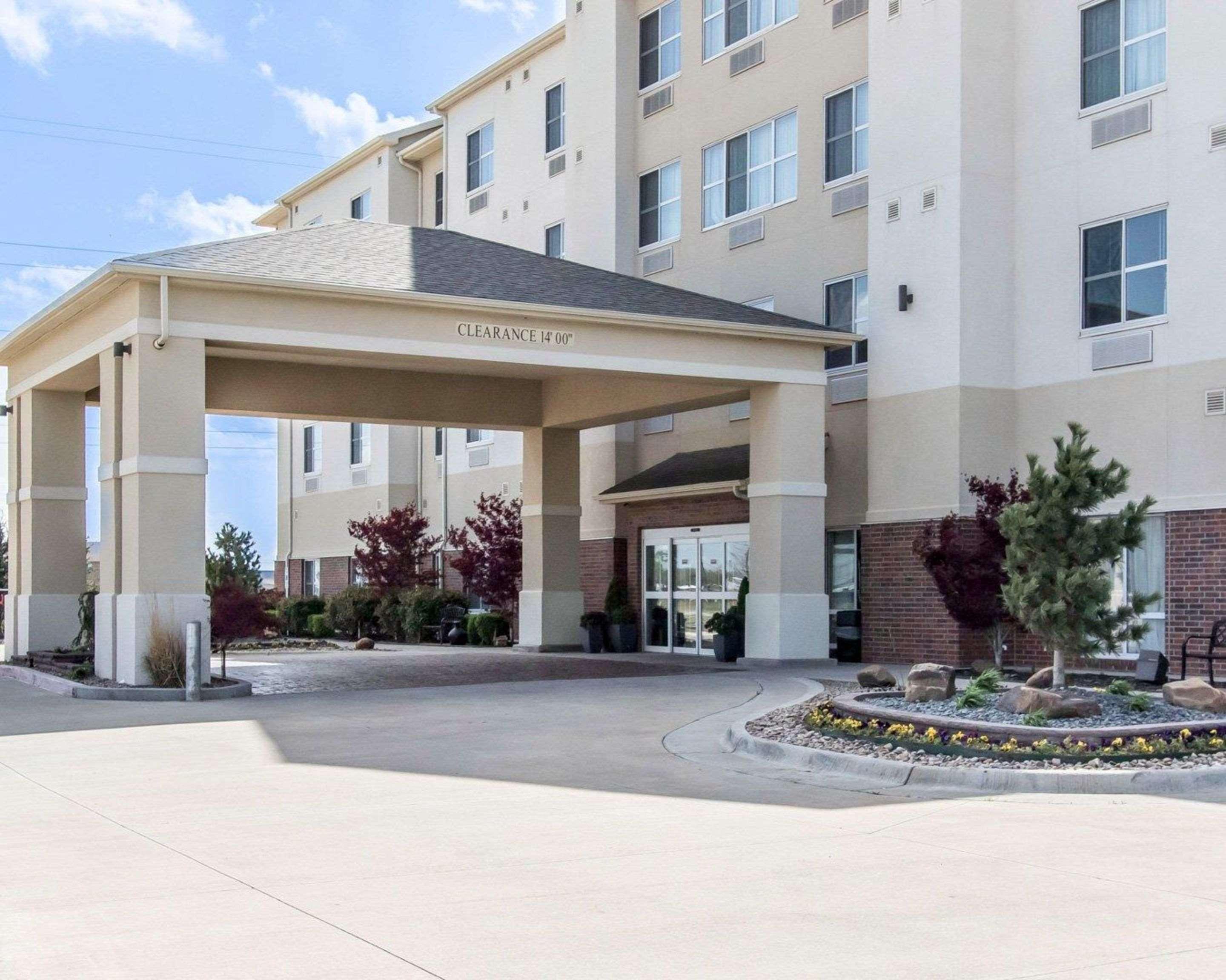 Comfort Inn & Suites Oklahoma City West - I-40 Eksteriør billede