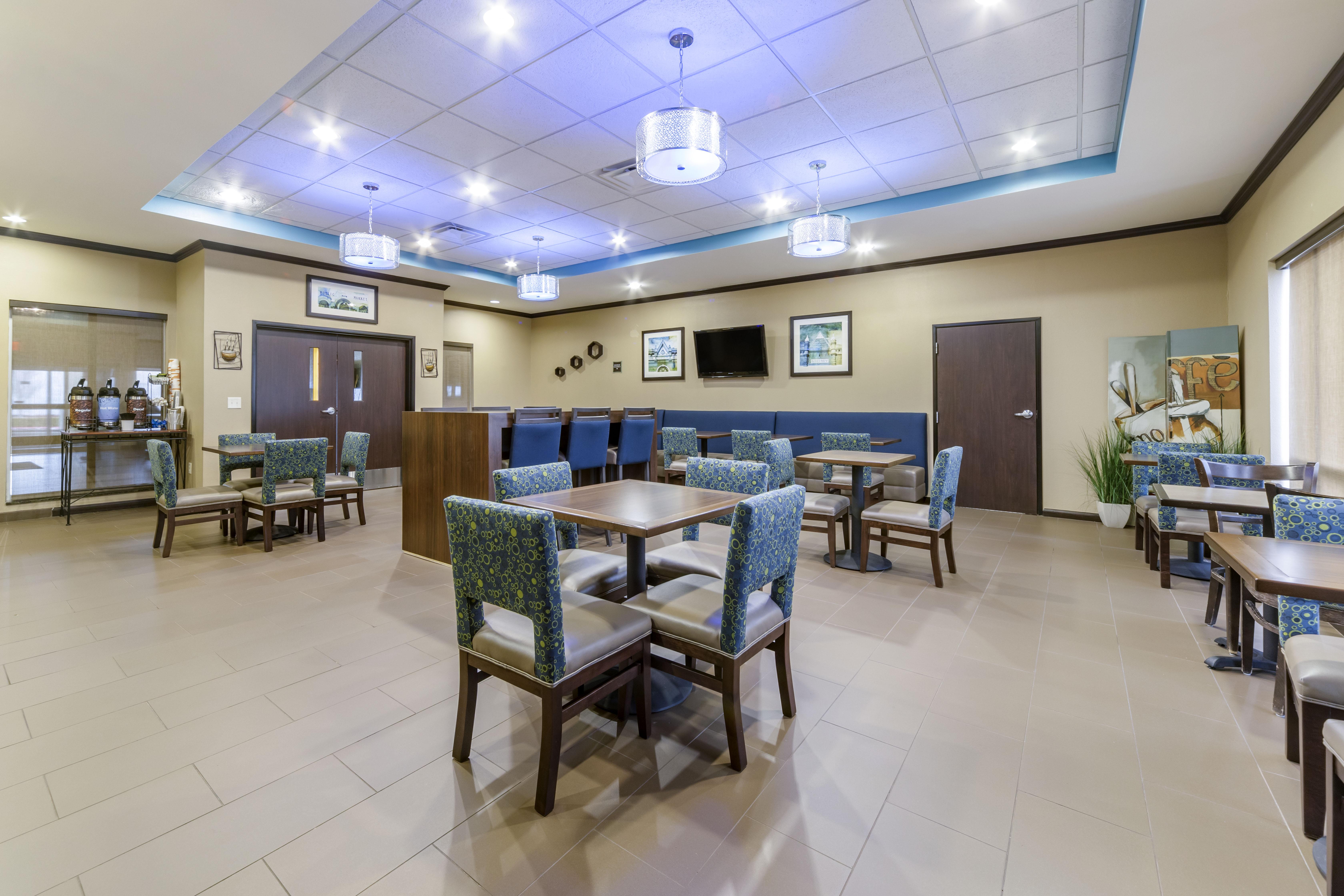 Comfort Inn & Suites Oklahoma City West - I-40 Eksteriør billede